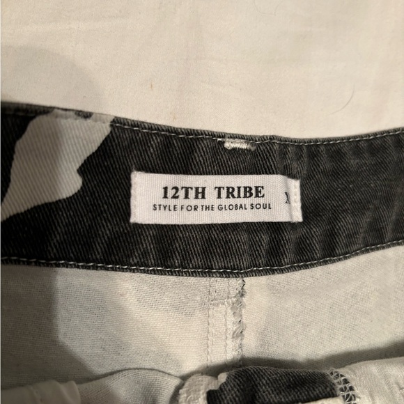 12th Tribe Cow print denim shorts - Picture 4 of 5